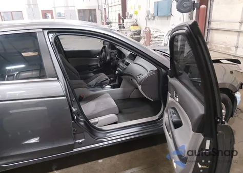 2010 Honda Accord 2.4 Lx-P z USA, uszkodzony, nr VIN 1HGCP2F45AA148043